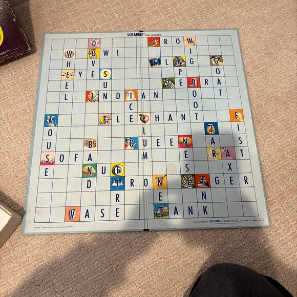 1958 Vintage Scrabble for Juniors board game Selchow & Righter Co - Picture 3 of 7
